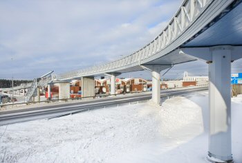 Tvärspänd plattbro - gång- och cykelbro